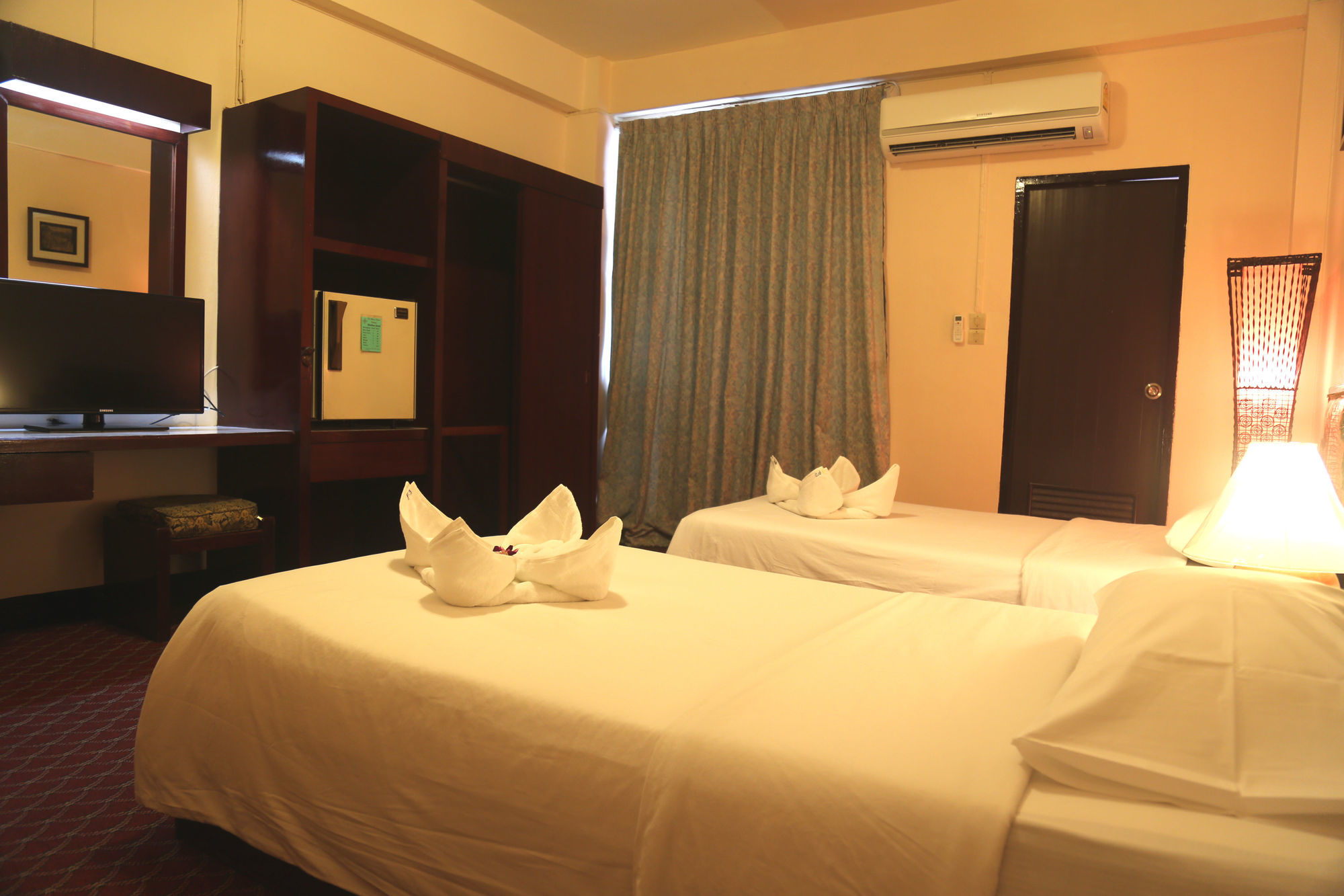 Oracle Exclusive Resort Paphos Buitenkant foto