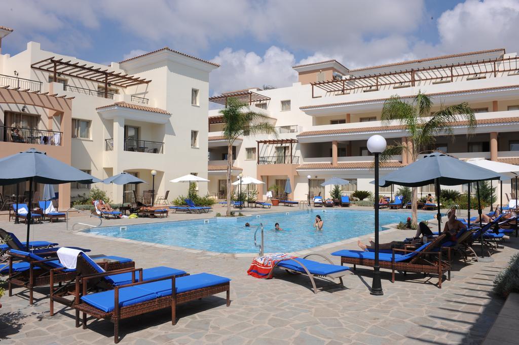 Oracle Exclusive Resort Paphos Buitenkant foto
