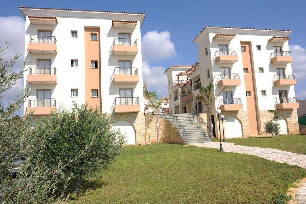 Oracle Exclusive Resort Paphos Buitenkant foto