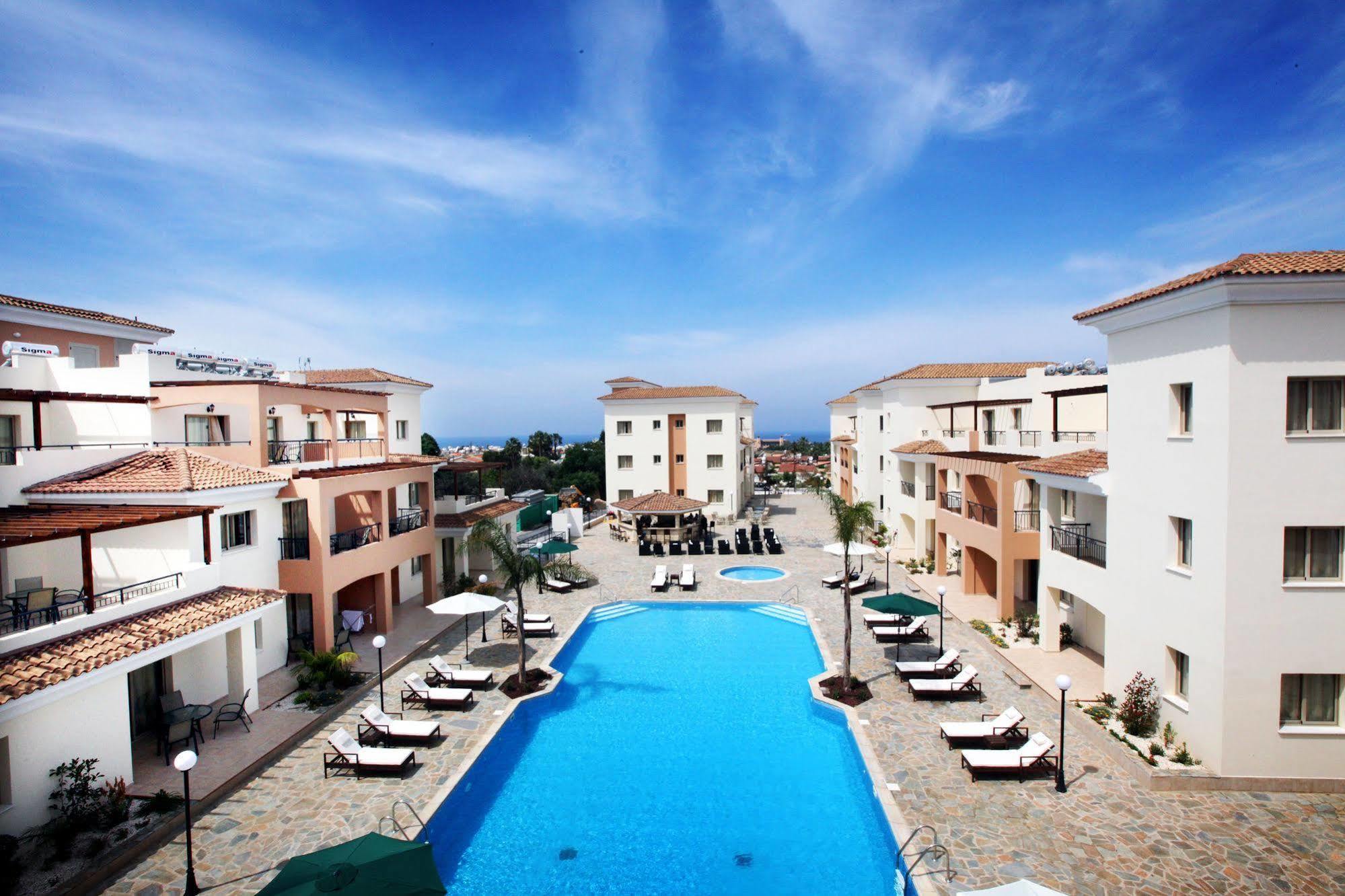 Oracle Exclusive Resort Paphos Buitenkant foto