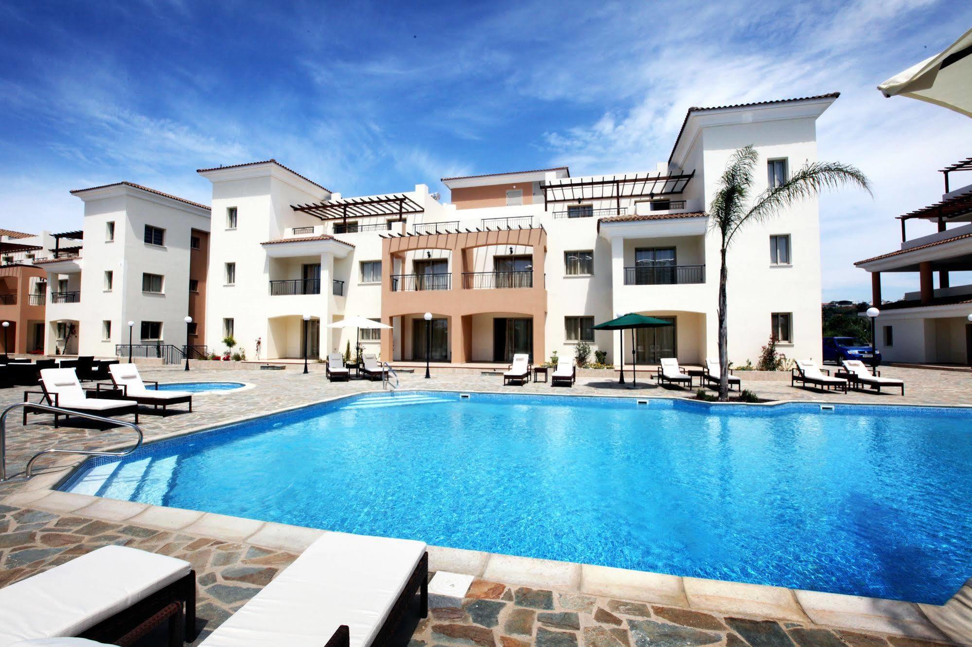 Oracle Exclusive Resort Paphos Buitenkant foto